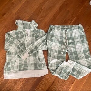 Green and white plaid sherpa lounge pajama set